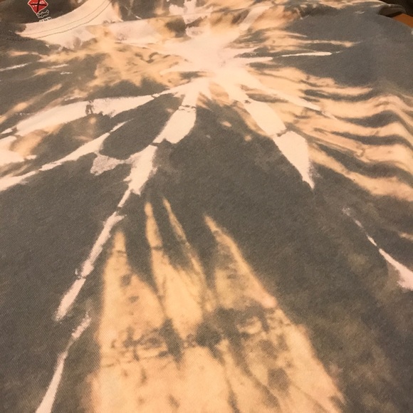 Custom UNISEX Bleach Tie Dye Shirt - Picture 8 of 8